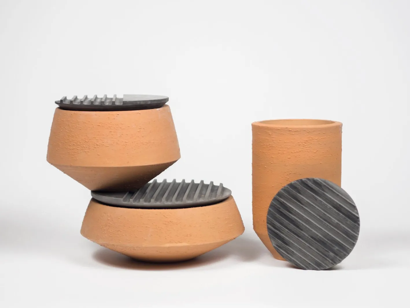 Traccianti Gefäße von gumdesign für La Casa di Pietra, 3er Set