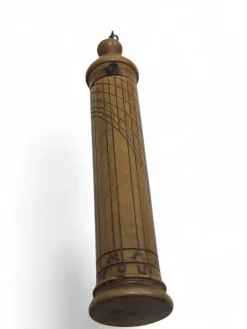 Tragbare Hirtensäule Sonnenuhr aus Geschnitztem Holz, 1760er