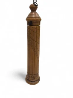 Tragbare Hirtensäule Sonnenuhr aus Geschnitztem Holz, 1760er