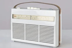 Tragbares deutsches Transistor 1 Radio von Dieter Rams für Braun, 1957