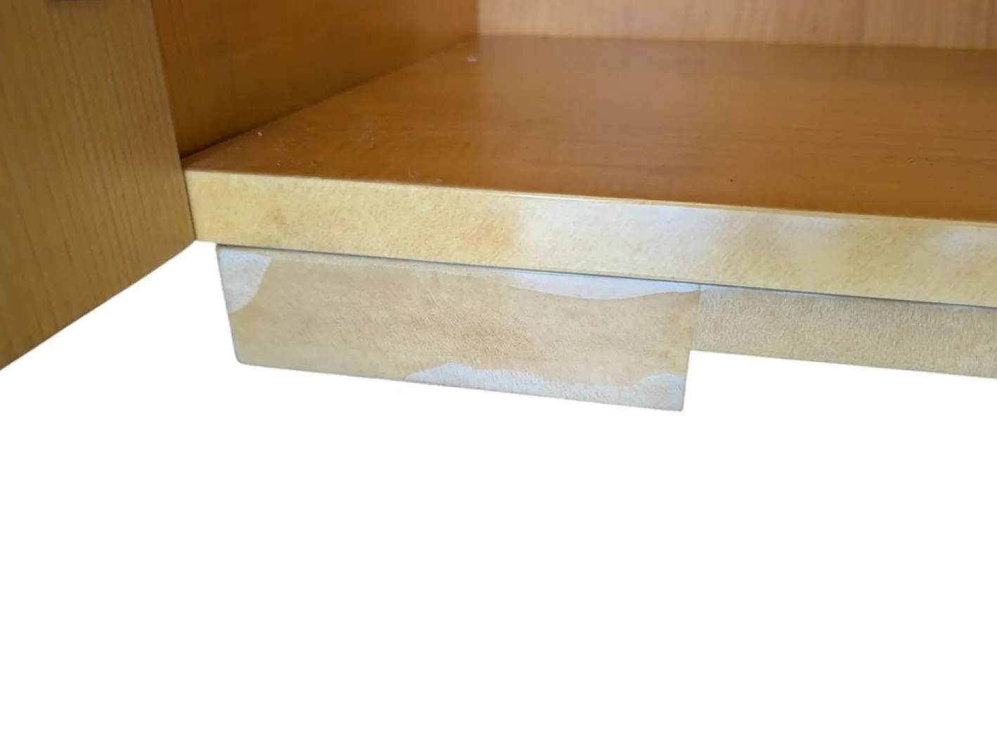 4-Türiges Sideboard im Stil von Aldo Tura, 1970er