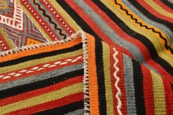 Türkischer Vintage Kelim Teppich aus Wolle