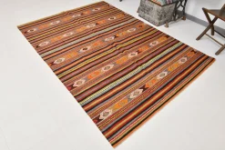 Türkischer Vintage Kelim Teppich aus Wolle