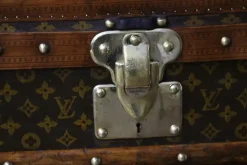 Truhe mit Monogramm von Louis Vuitton, 1920er