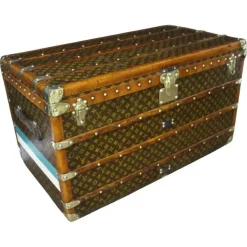 Truhe mit Monogramm von Louis Vuitton, 1920er