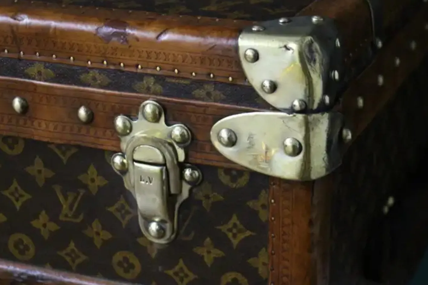 Truhe mit Monogramm von Louis Vuitton, 1920er