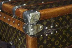 Truhe mit Monogramm von Louis Vuitton, 1920er