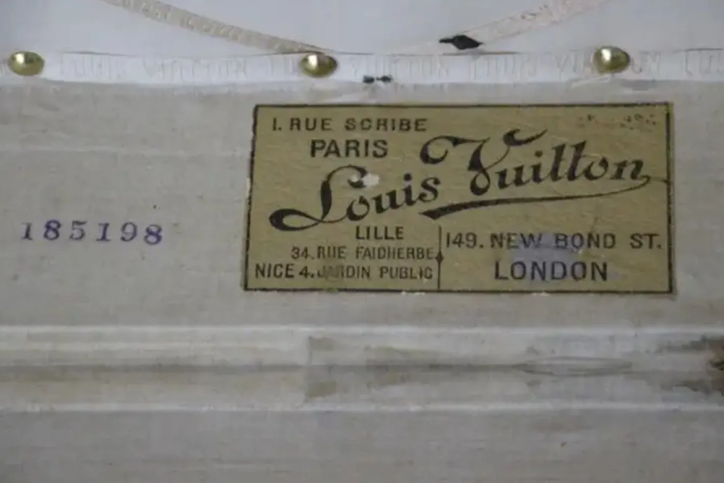 Truhe mit Monogramm von Louis Vuitton, 1920er