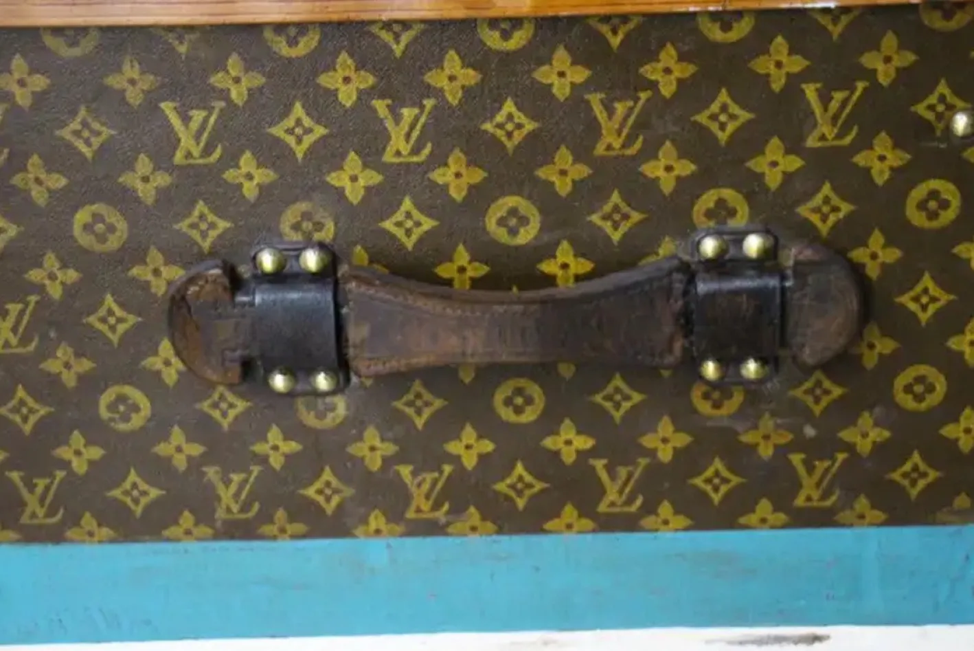 Truhe mit Monogramm von Louis Vuitton, 1920er