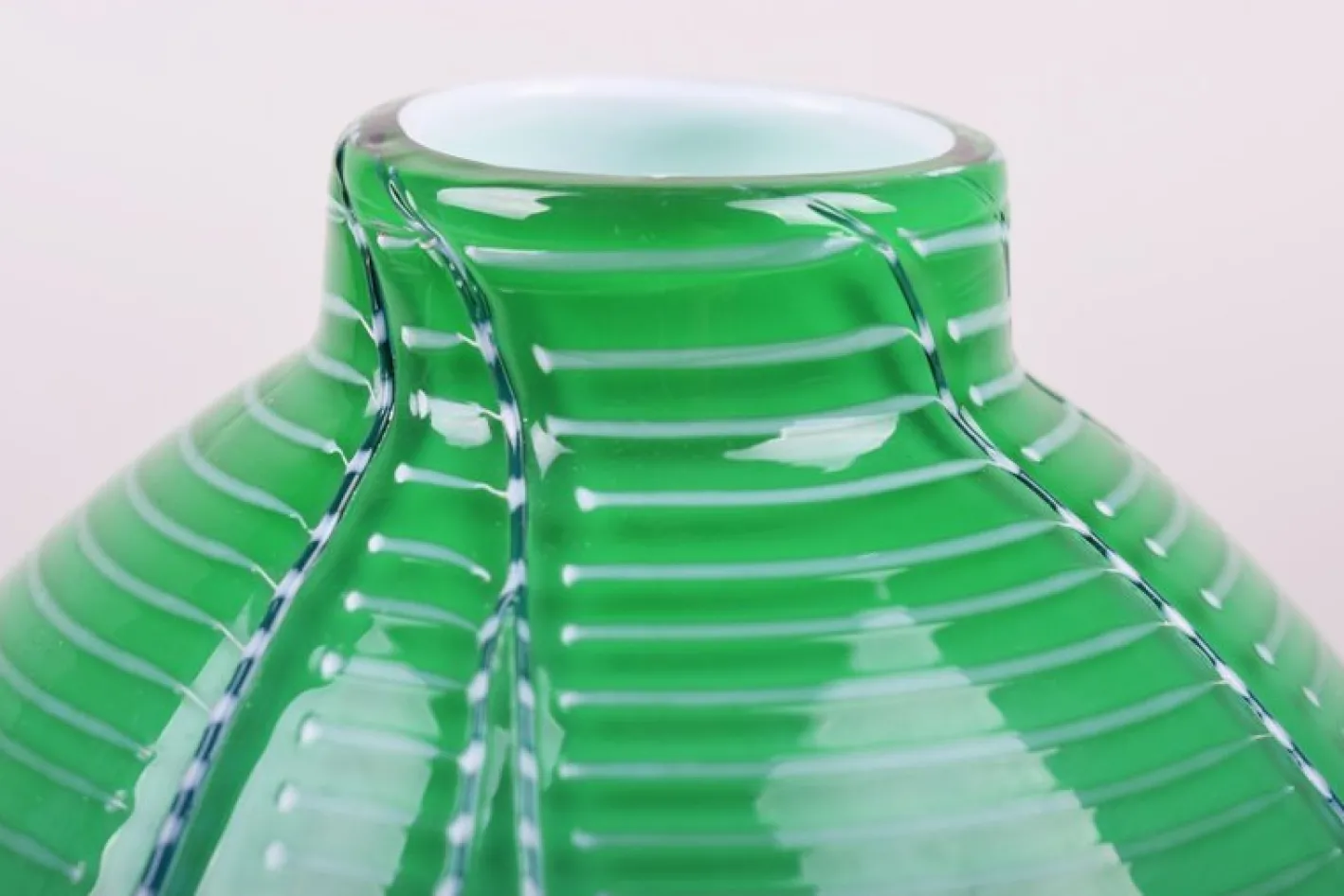 Tschechische Mid-Century Glasvase, 1960er