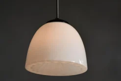 Tschechische Mid-Century Modern Hängelampe aus Chrom und Stahl mit Opalglas, 1960er