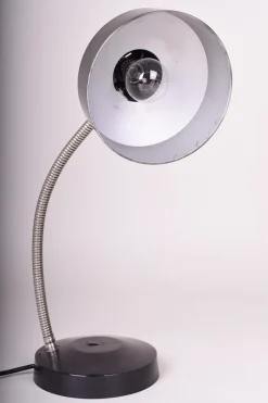 Tschechische Mid-Century Tischlampe aus Chrom & Aluminium von Napako, 1970er