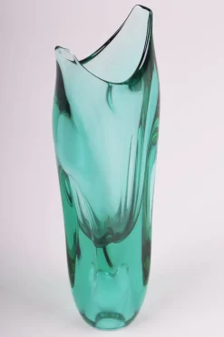 Tschechische Mid-Century Vase aus Dickem Glas, 1950er