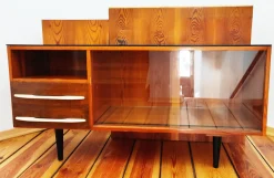 Tschechoslowakisches Sideboard von M. Pozar für Up Závody, 1960er