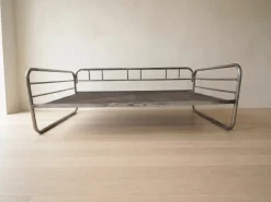 Tschechoslowakisches Vintage Tagesbett mit verchromtem Stahlrohrgestell, 1970er