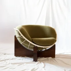 Tucker Chair von Deta Studio