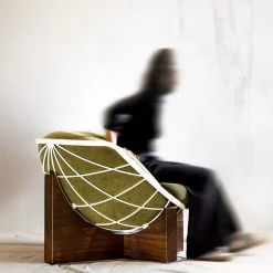 Tucker Chair von Deta Studio