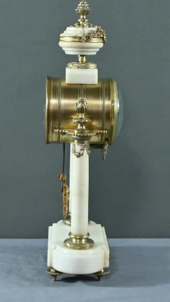 Uhr aus Marmor & Bronze im Louis XVI Stil von Mougin, 1889
