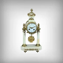 Uhr aus Marmor & Bronze im Louis XVI Stil von Mougin, 1889