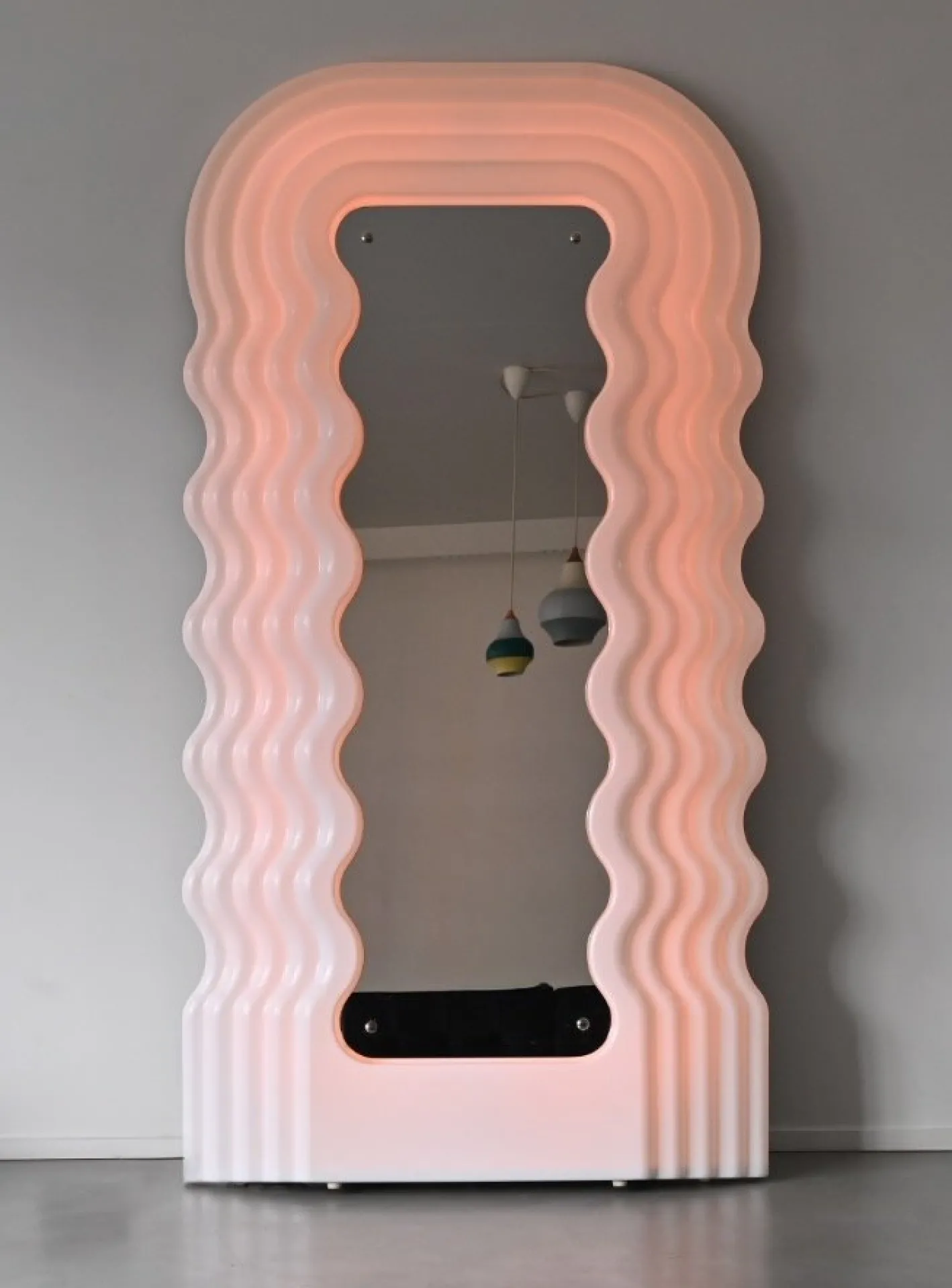 Ultrafragola-Spiegel von Ettore Sottsass für Poltronova, 1970er Jahre
