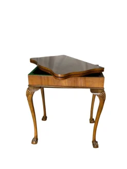 Umklappbarer Spieltisch im George II Stil aus Nussholz, 1920