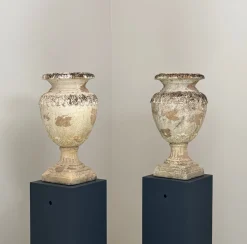 Urnenvasen aus Terrakotta, 1890er, 2er Set