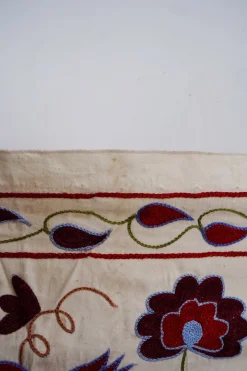 Usbekischer Suzani Bestickter Wandbehang