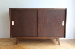U-450 Sideboard aus Eiche von Jiří Jiroutek für Interier Praha, 1960er
