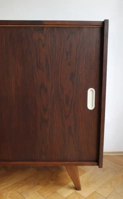 U-450 Sideboard aus Eiche von Jiří Jiroutek für Interier Praha, 1960er