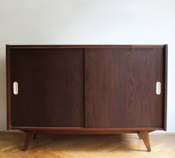 U-450 Sideboard aus Eiche von Jiří Jiroutek für Interier Praha, 1960er