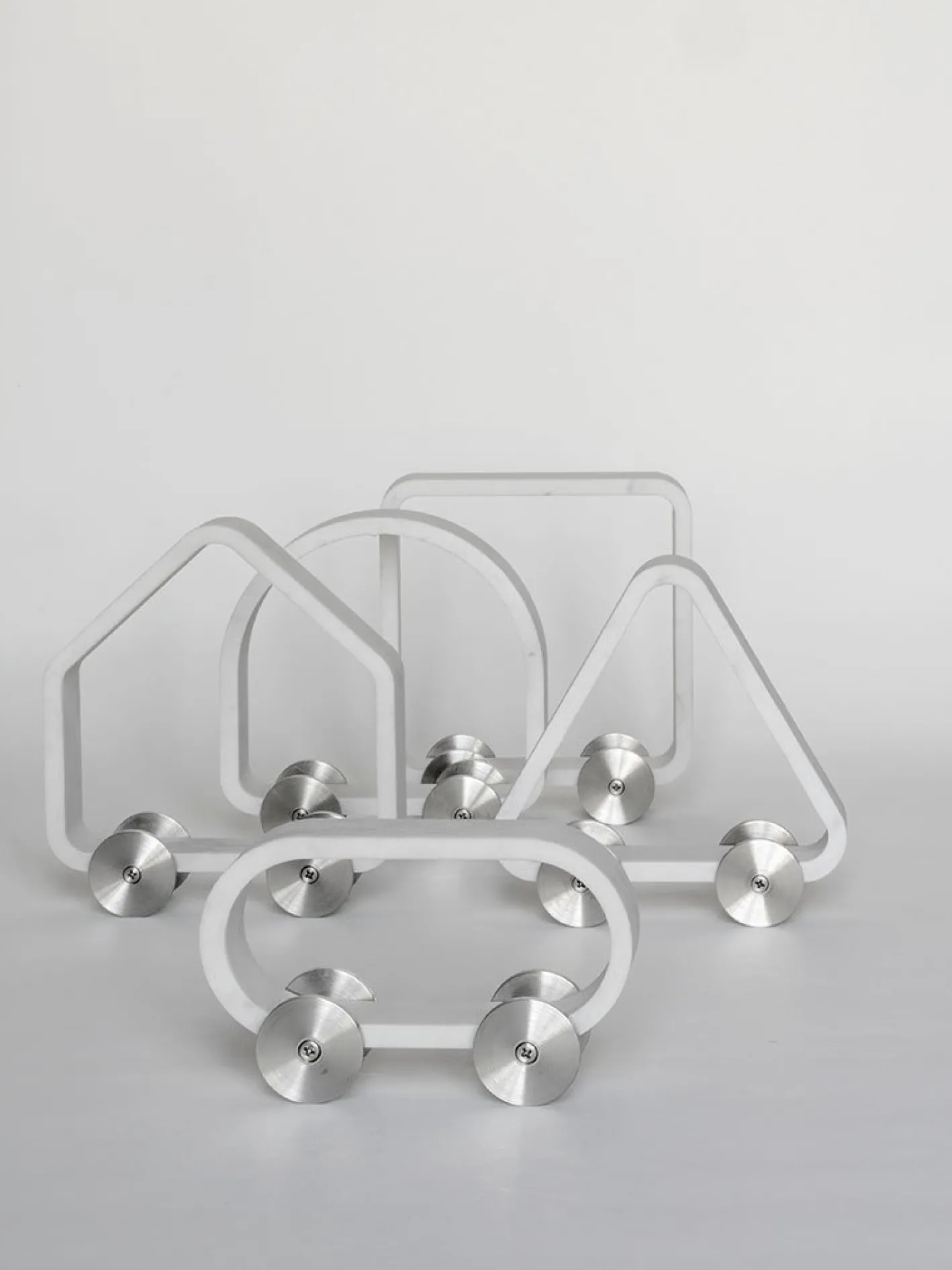 Velocimano Skulpturen von Gumdesign für La Casa di Pietra, 6 . Set