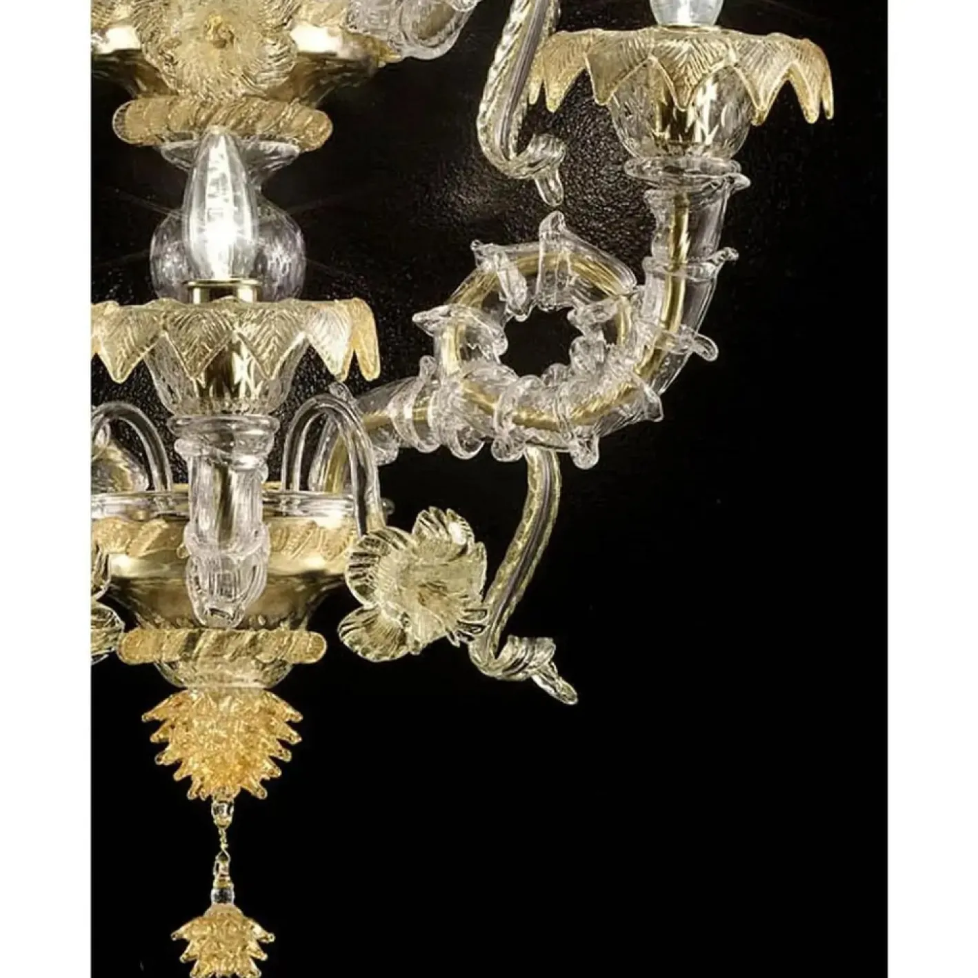 Venezianische Ca Rezzonico Murano Glas Wandleuchte mit Blattgold und Blumen von Simoeng für Simoeng