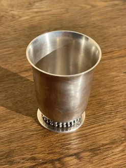 Versilberter Metallbecher von Jean Despréss
