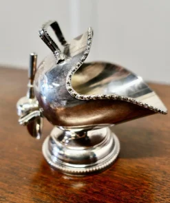 Versilberter Neuartiger Zuckerkessel mit Originalschaufel, 1920er, 2er Set