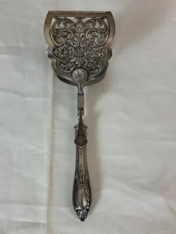 Versilberte Spargelzange, 1890er