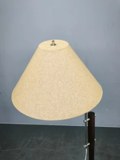 Verstellbare deutsche Vintage Stehlampe aus Eiche & Metall mit handgefertigtem Papierschirm, 1970er