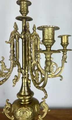 Verzierte französische Vintage Kerzenhalter aus Messing, 2