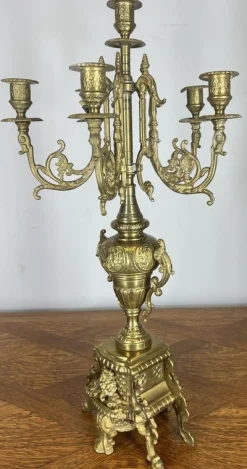 Verzierte französische Vintage Kerzenhalter aus Messing, 2