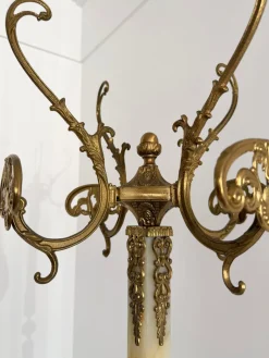 Verzierte italienische Garderobe aus Messing & Onyx-Marmor, 1960er