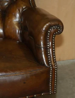 Viktorianischer Chesterfield Schaukelsessel aus Leder von Harringtons