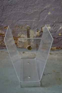 Vintage Acrylglas Zeitschriftenständer