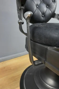 Vintage Barber Chair aus Metall