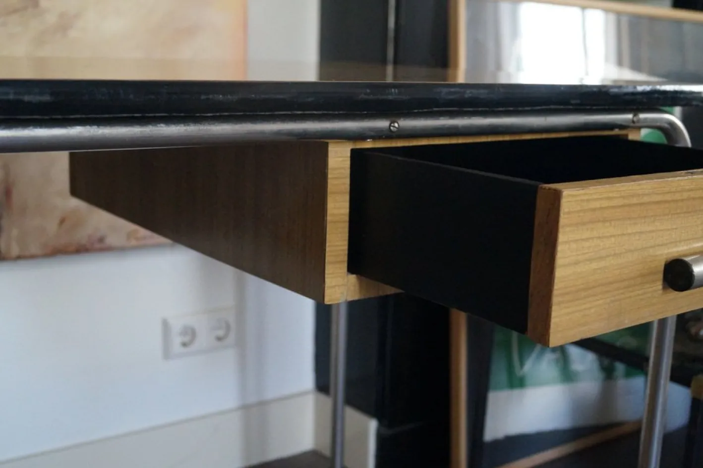 Vintage Bauhaus Furnier Schreibtisch im Stil von Breuer, Deutschland, 1955