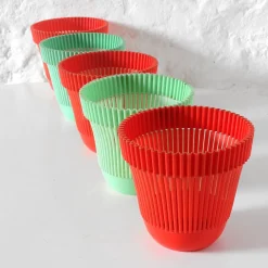 Vintage Blumentöpfe aus Kunststoff von Alkastap, Frankreich, 1960er, 5er Set