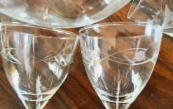 Vintage Bohemia Gravierte Glaskaraffe & Gläser, 1950er, 8 . Set
