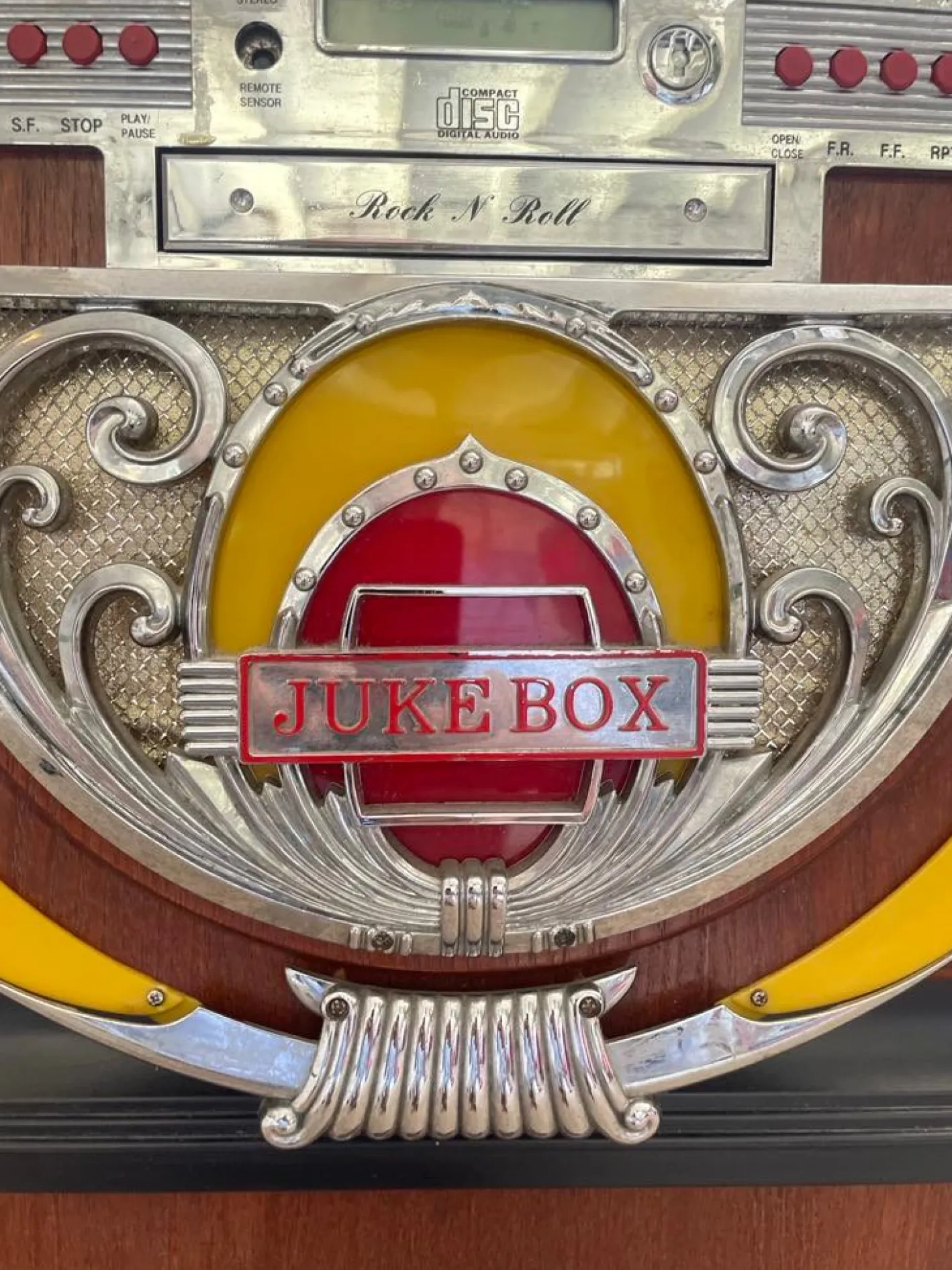 Vintage CD-Radio im Jukebox-Stil von Polyconcept, 1997