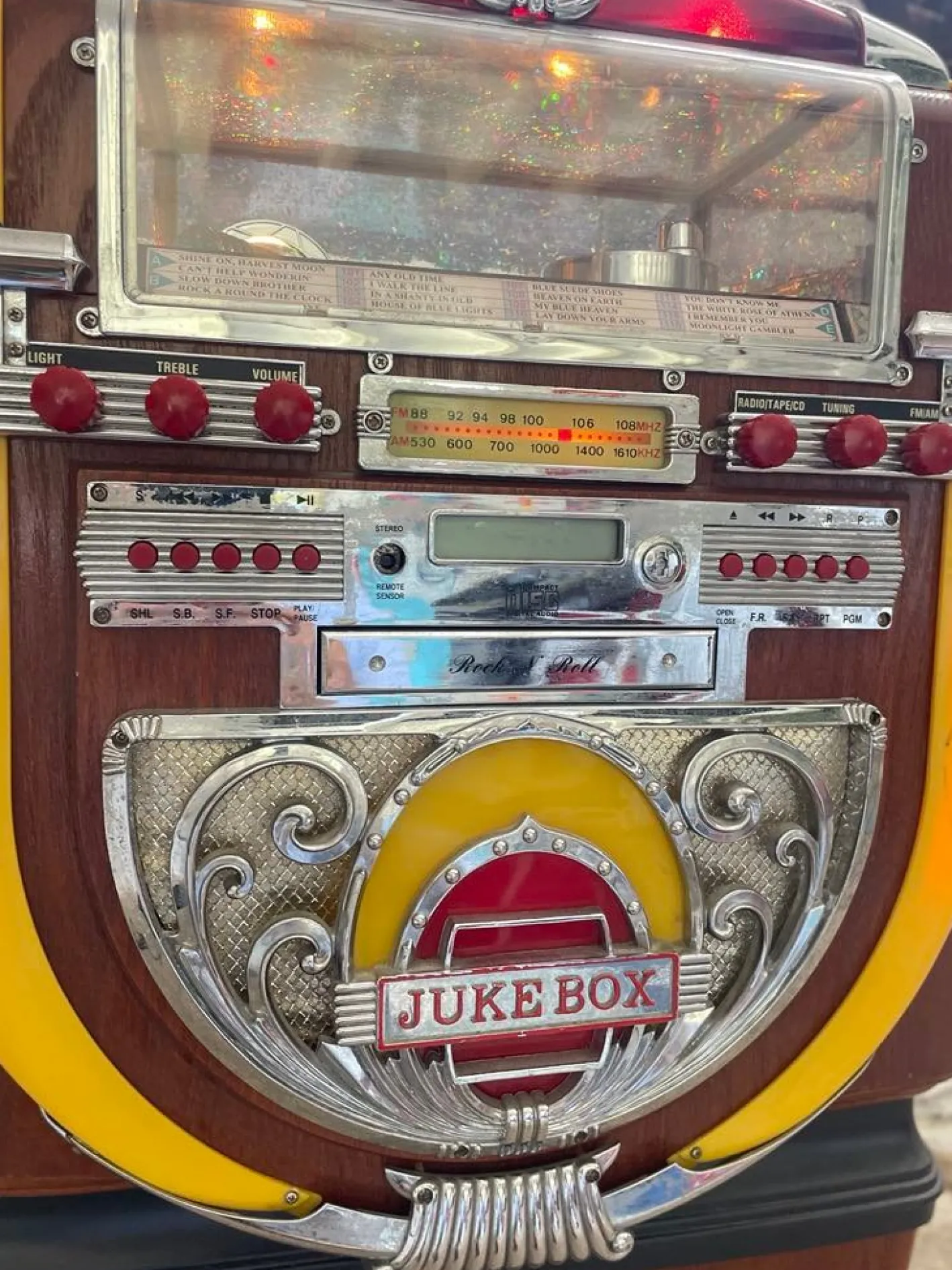 Vintage CD-Radio im Jukebox-Stil von Polyconcept, 1997