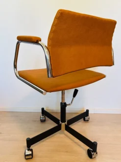 Vintage Dijon Modell K-380 Bürostuhl von Kovona, Tschechoslowakei, 1970er