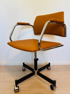 Vintage Dijon Modell K-380 Bürostuhl von Kovona, Tschechoslowakei, 1970er