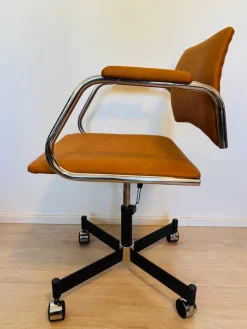 Vintage Dijon Modell K-380 Bürostuhl von Kovona, Tschechoslowakei, 1970er